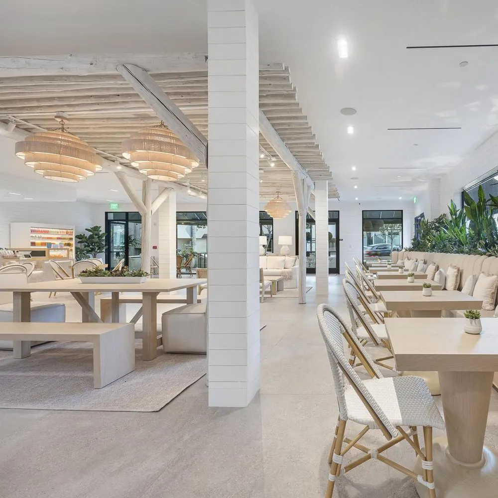 Pura Vida West Hollywood interior