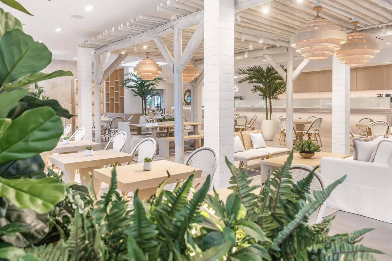 Pura Vida Miami West Hollywood, photograph 4 of 10